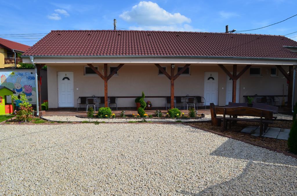 Belany Studios Veľký Meder Zewnętrze zdjęcie